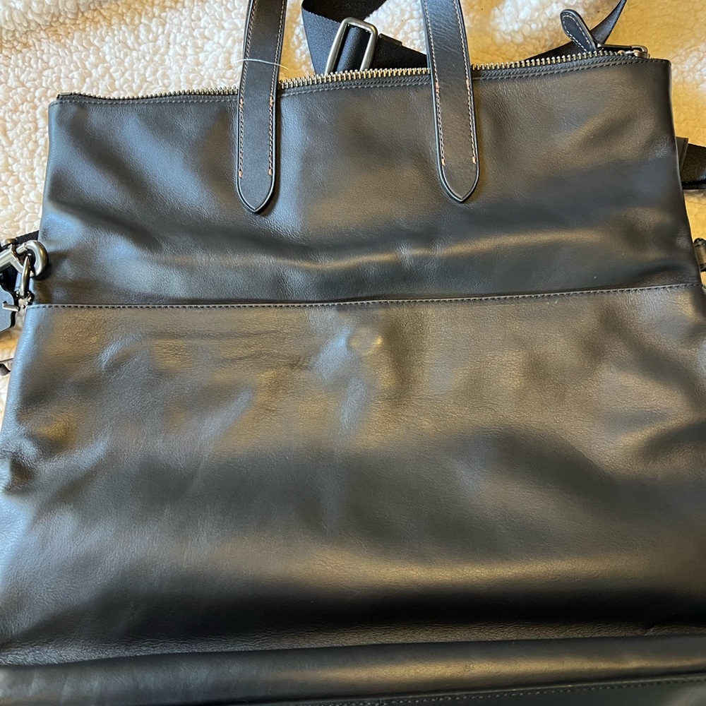 Coach Leather Foldover Crossbody Messenger - Picture 2 of 4